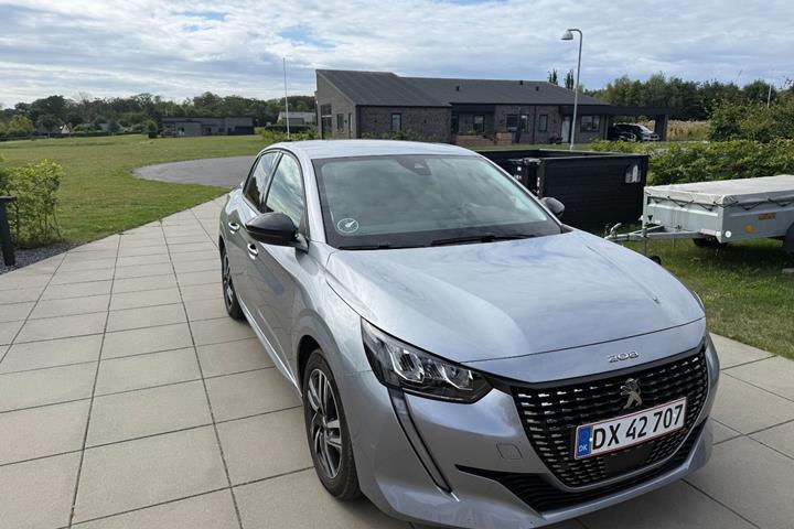 undefined Peugeot 208 fra 2023