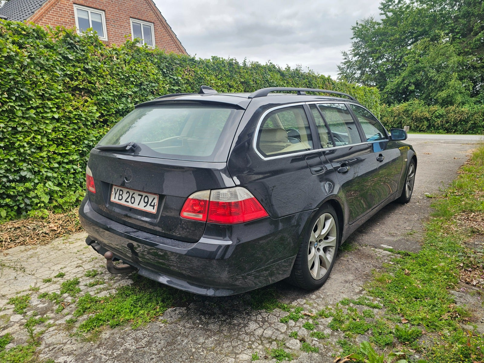 Beige BMW 530d fra 2006