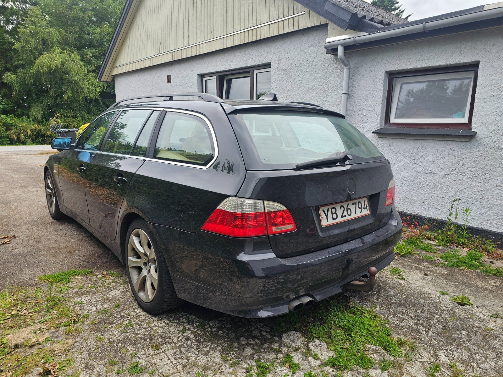 Beige BMW 530d fra 2006