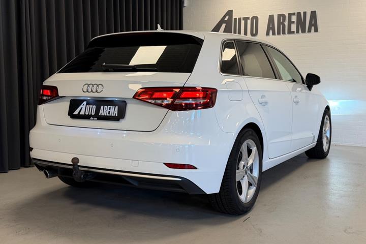 Hvid Audi A3 fra 2017