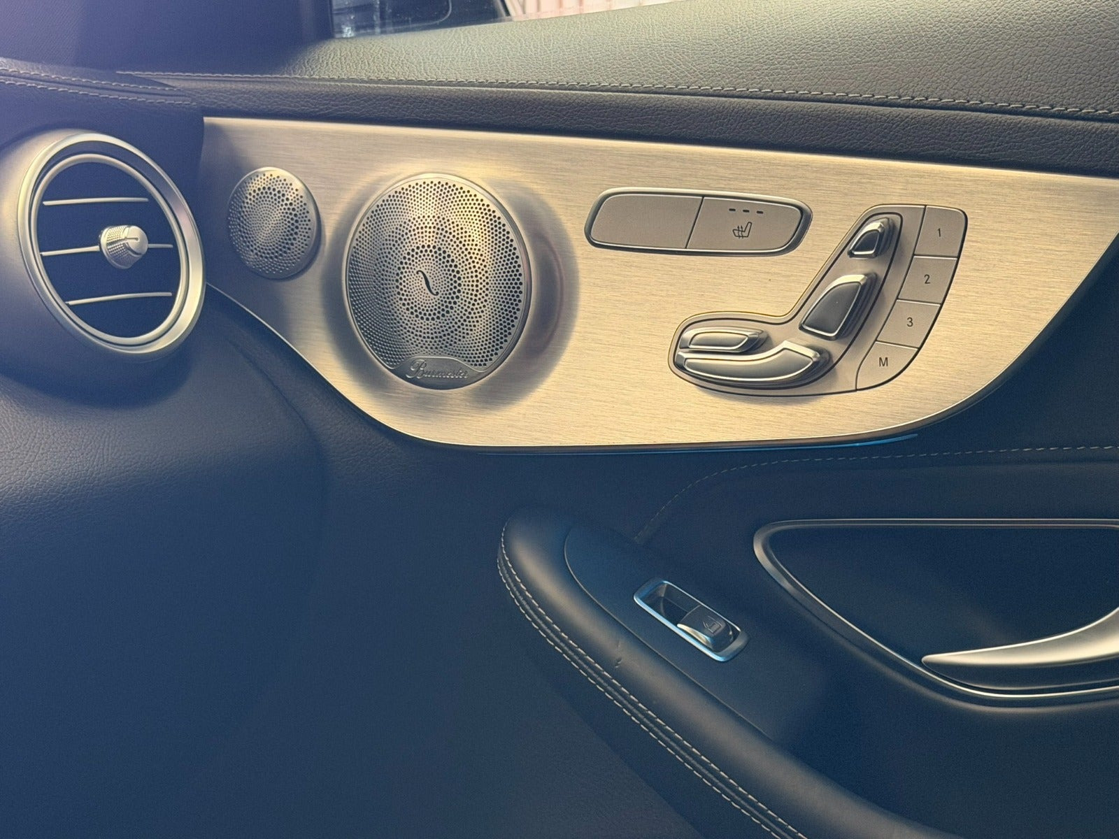 Sort Mercedes C63 fra 2016