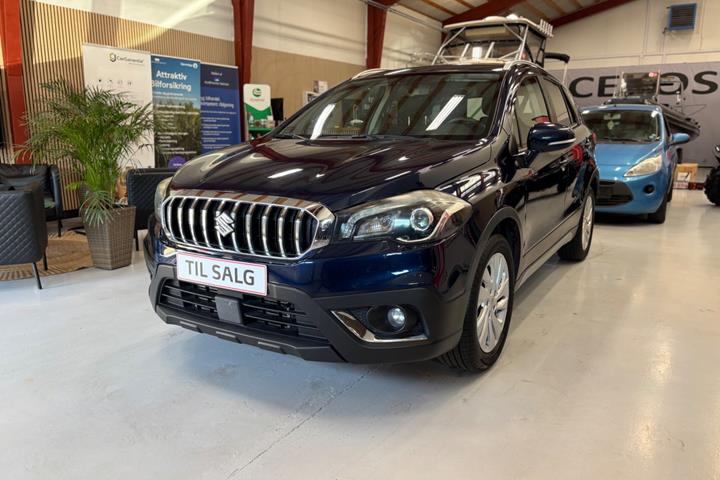 Blå Suzuki S-Cross fra 2016