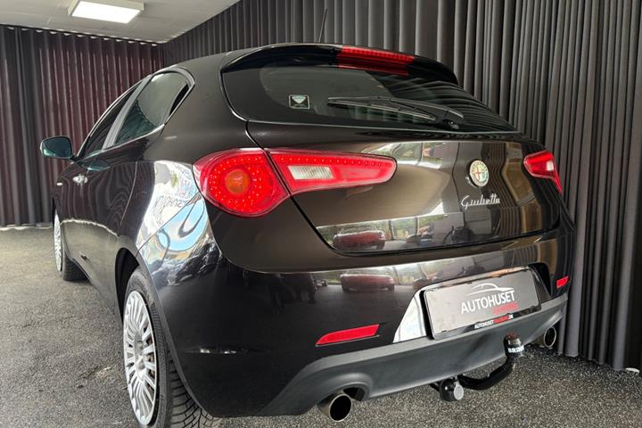 undefined Alfa Romeo Giulietta fra 2011