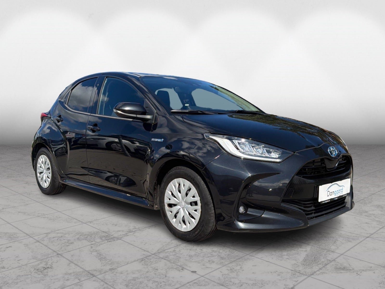 Sort Toyota Yaris fra 2020