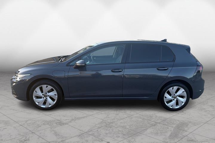 Sort VW Golf VIII fra 2021