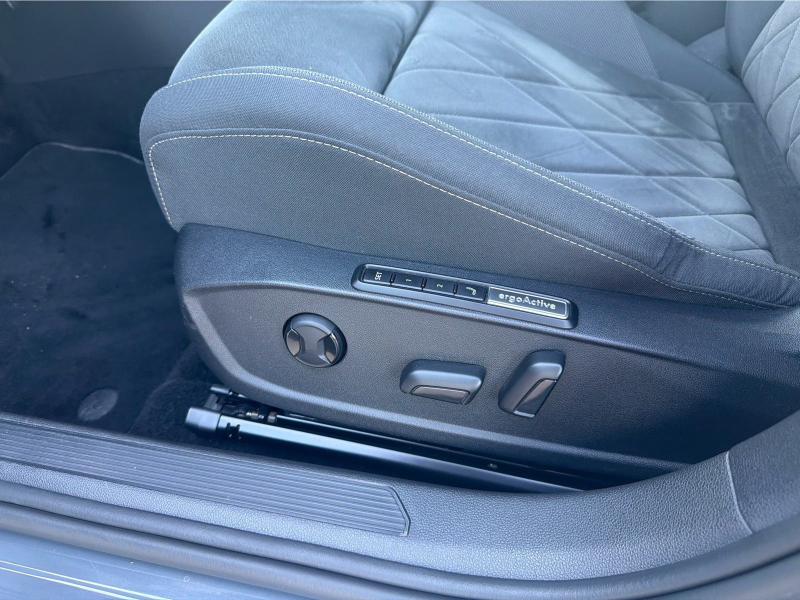 Sort VW Golf VIII fra 2021
