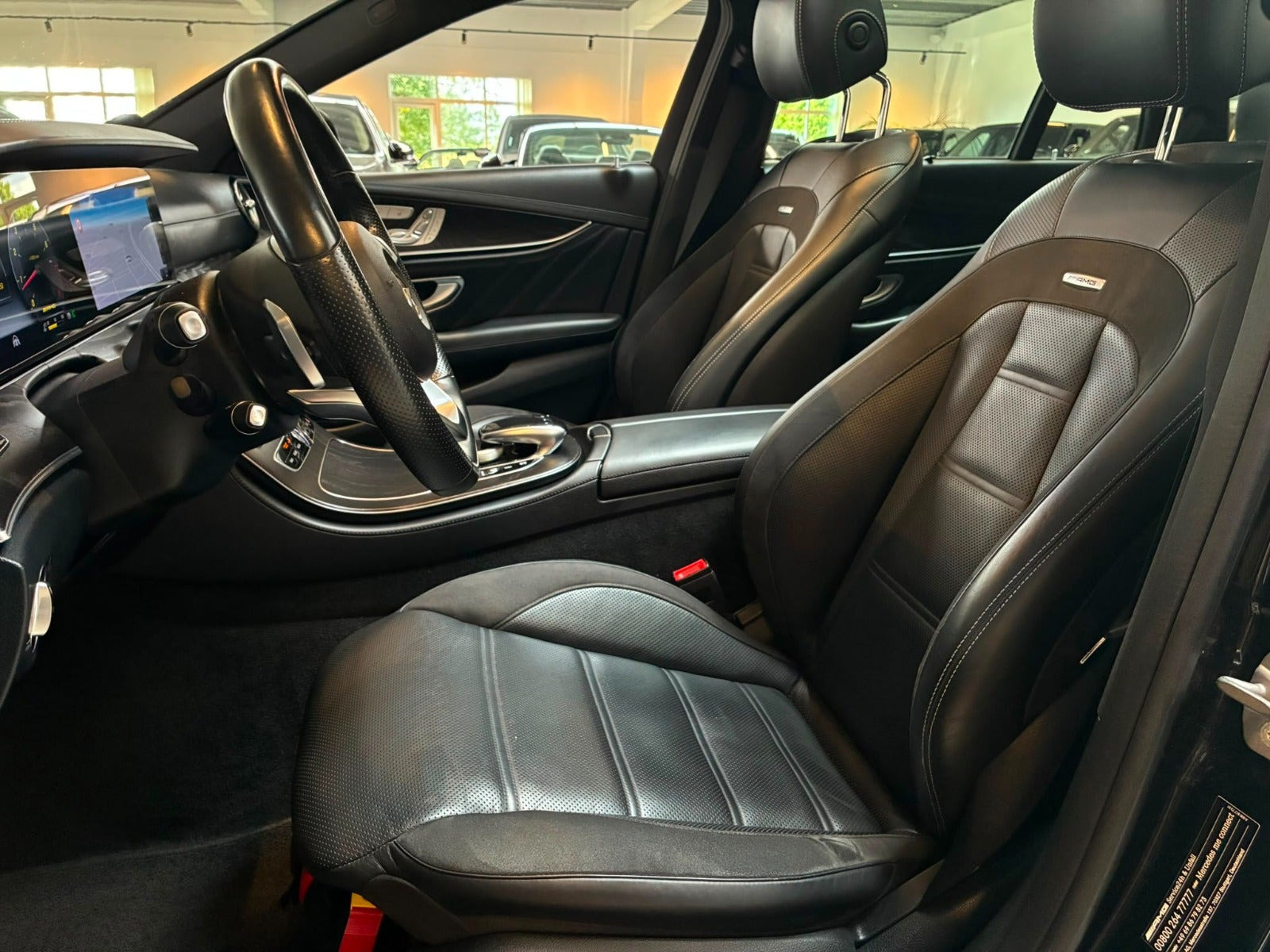 Sort Mercedes E43 fra 2017