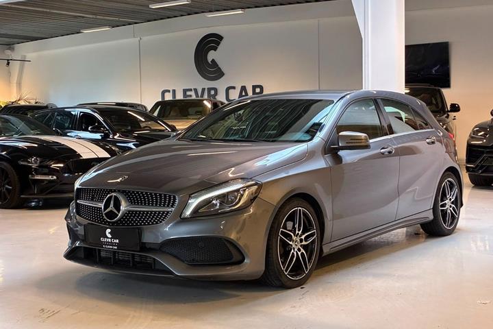 Sølv Mercedes A180 fra 2017