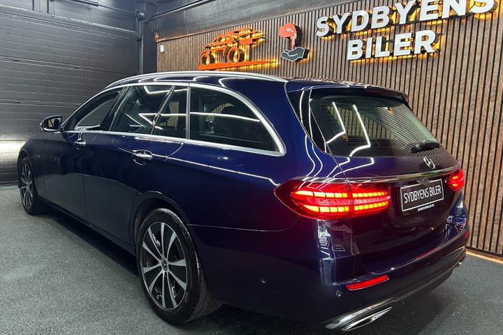 undefined Mercedes E300 de fra 2021