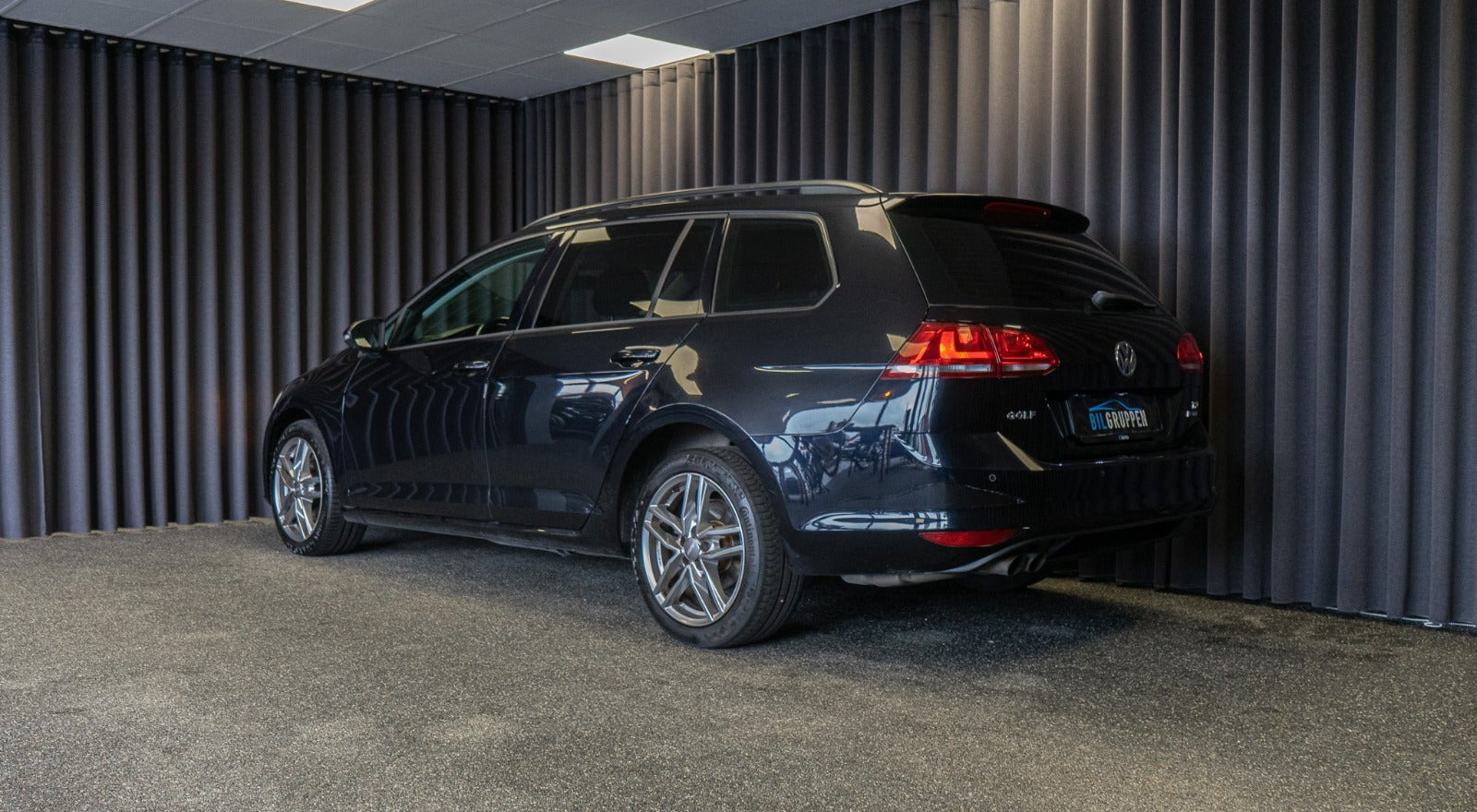 Sort VW Golf VII fra 2014