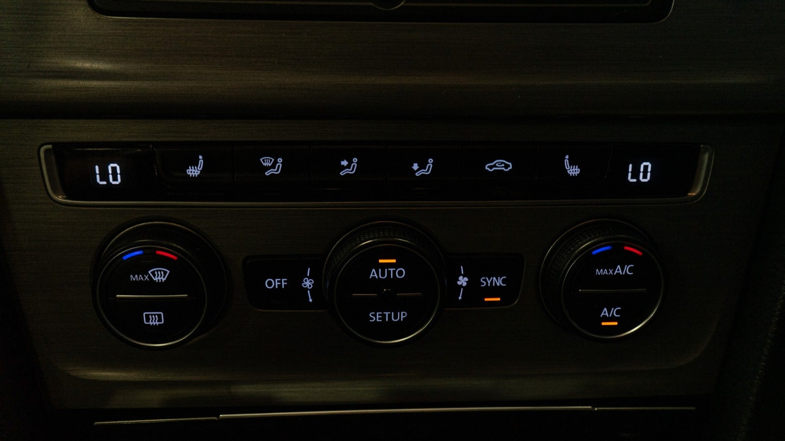 Sort VW Golf VII fra 2014