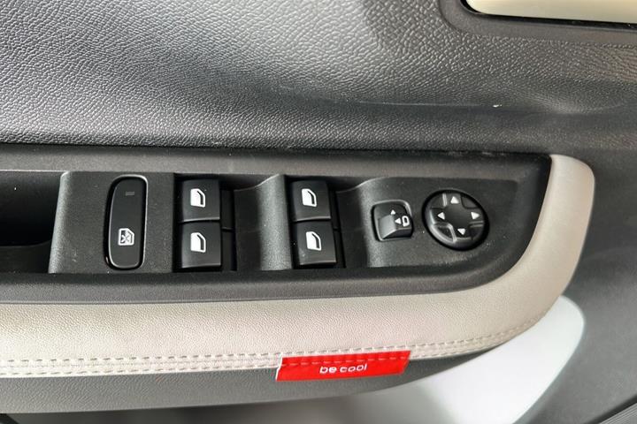 Grøn Citroën e-C3 Aircross fra 2025