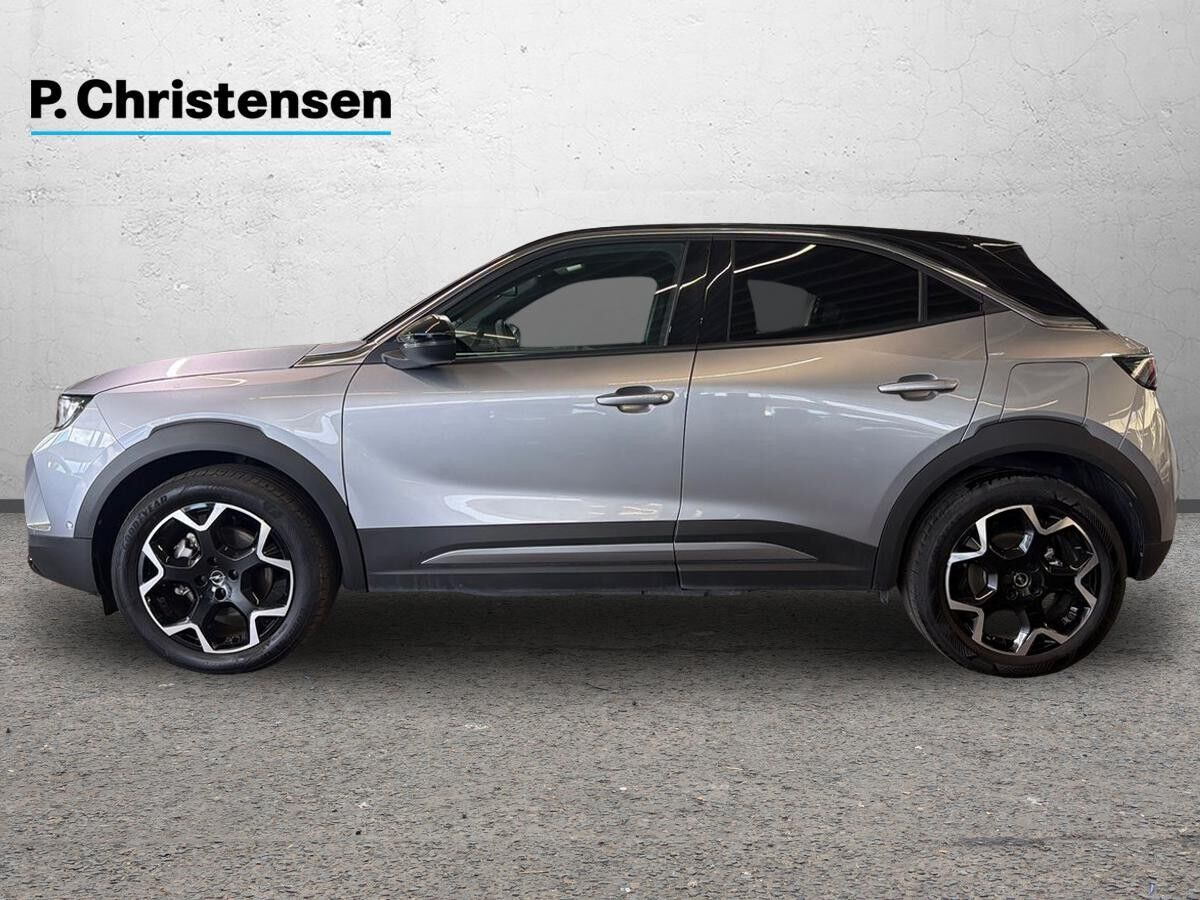 Grå Opel Mokka-e fra 2024