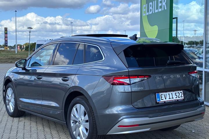 Grå Skoda Enyaq fra 2026