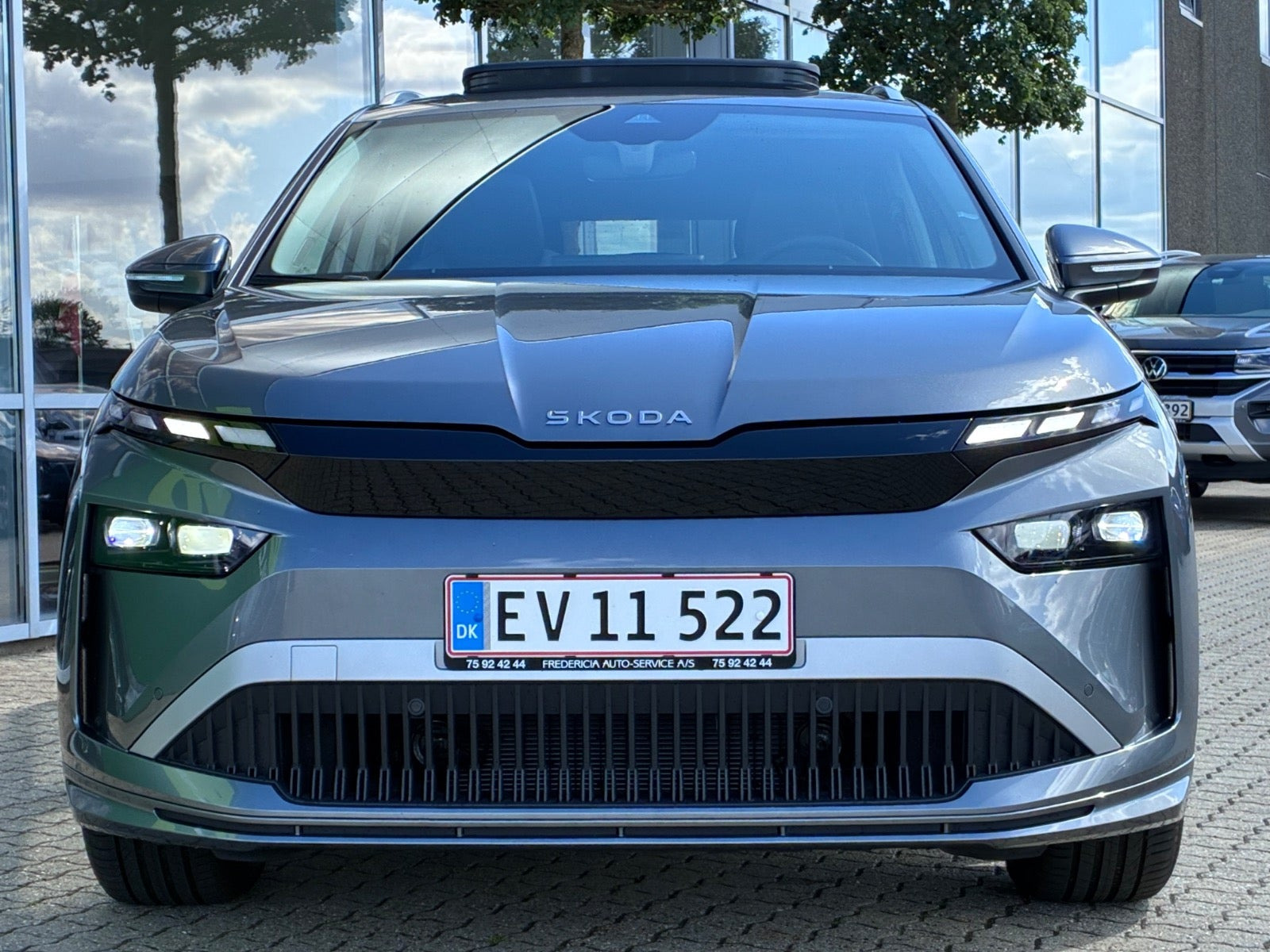 Grå Skoda Enyaq fra 2026