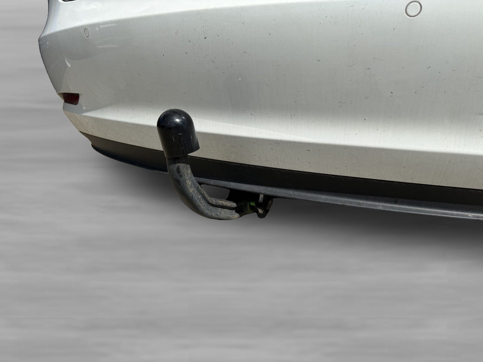 Hvid Tesla Model 3 fra 2019