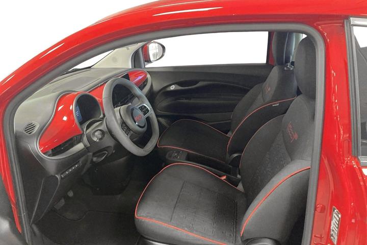undefined Fiat 500e fra 2022