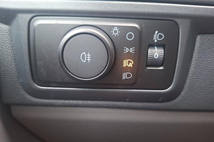 Sort Ford Transit Custom 320 L1 fra 2025
