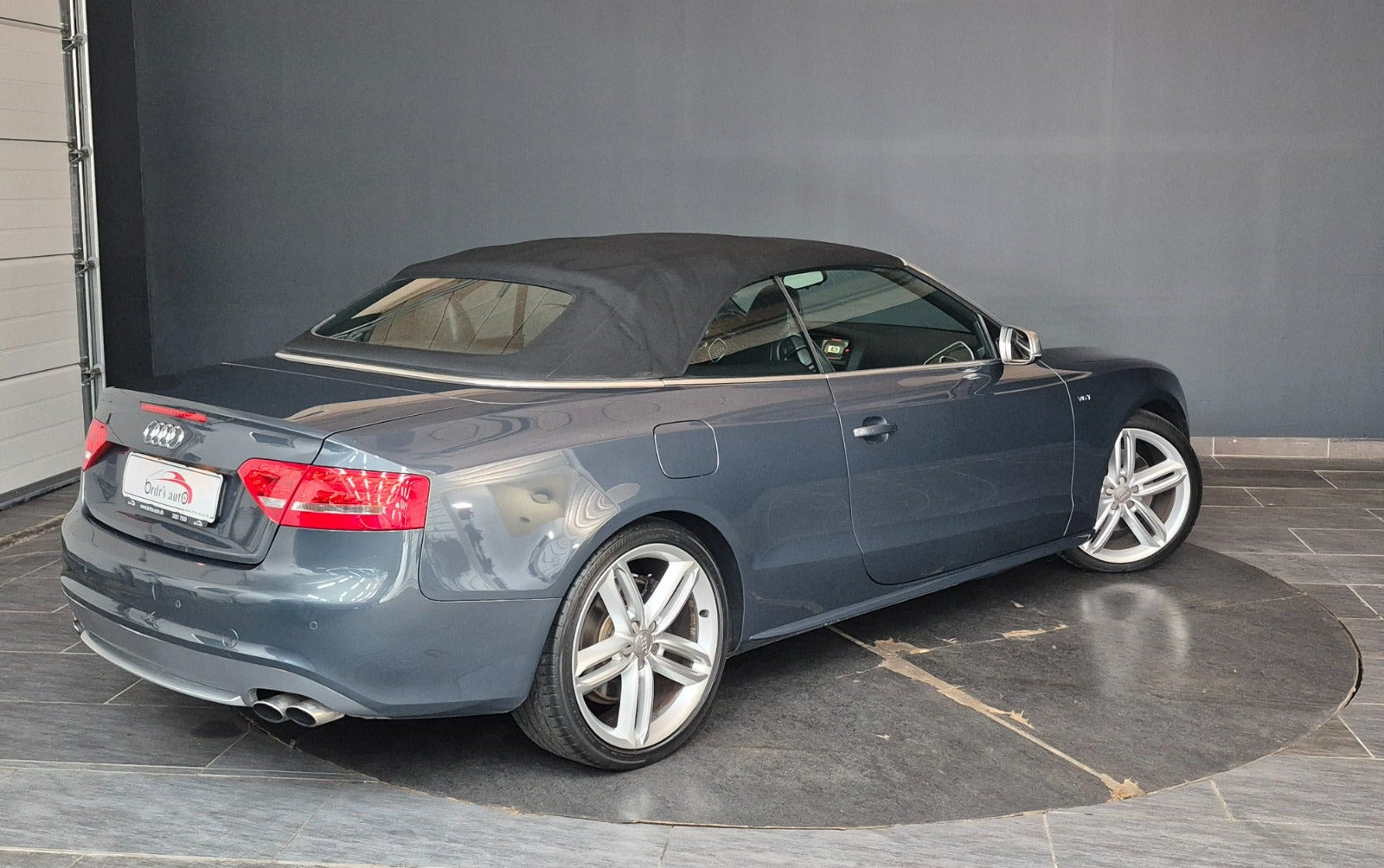 undefined Audi S5 fra 2009