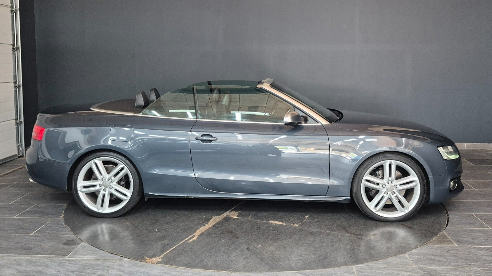 undefined Audi S5 fra 2009