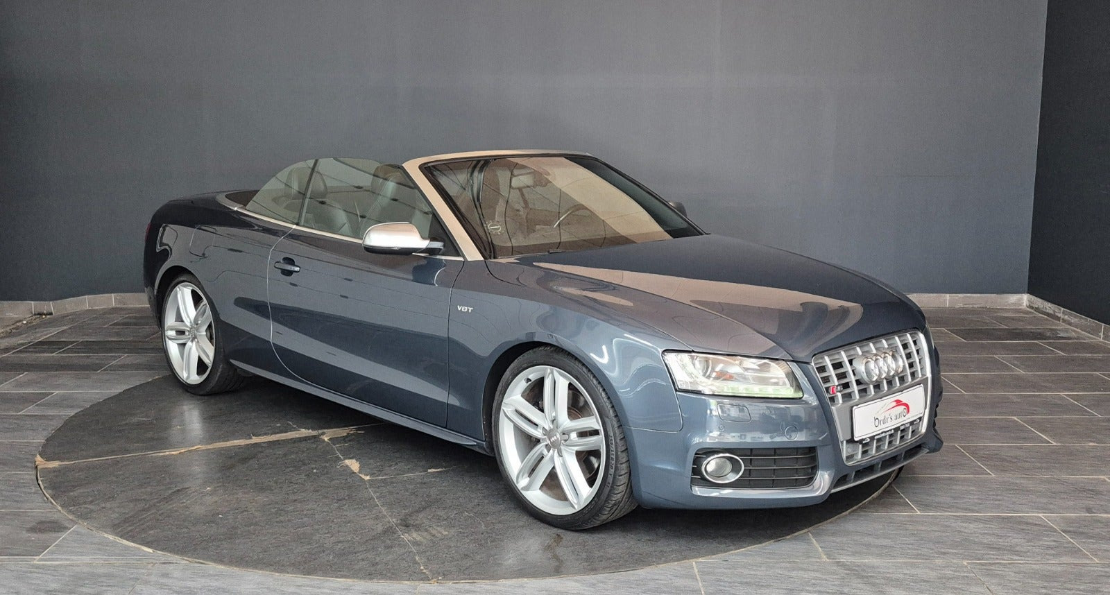 undefined Audi S5 fra 2009
