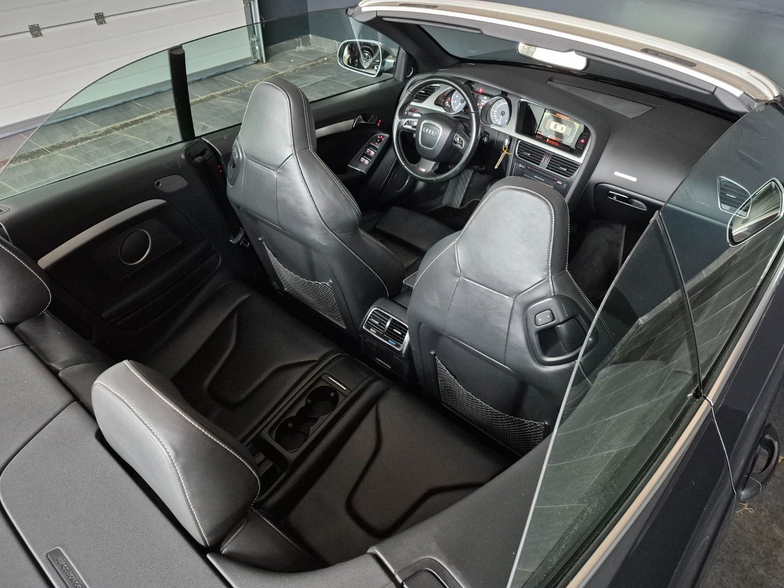 undefined Audi S5 fra 2009