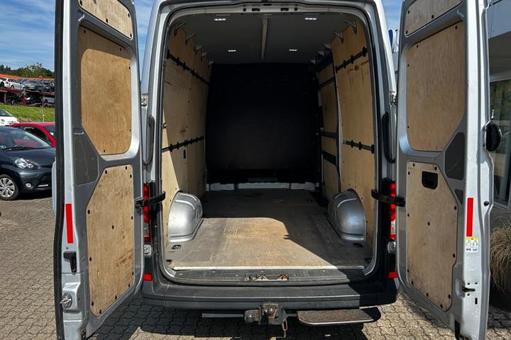 Sølv VW Crafter 30 fra 2019