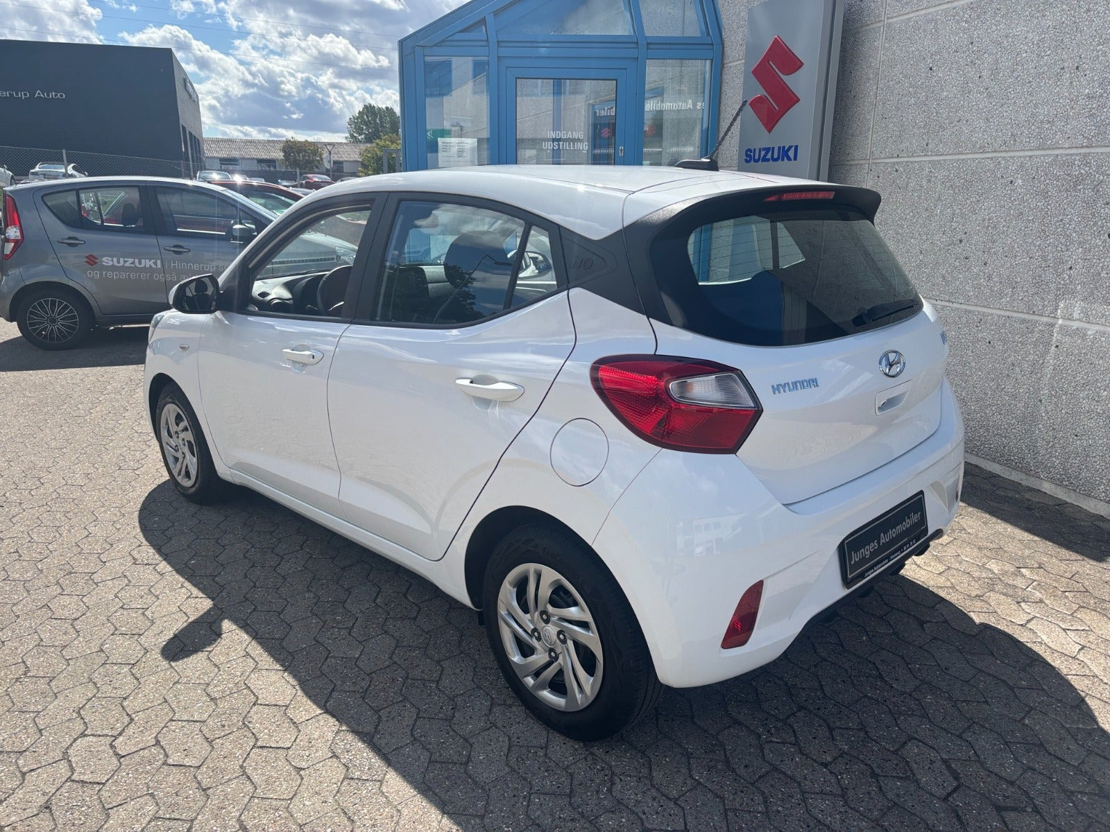 Hvid Hyundai i10 fra 2021