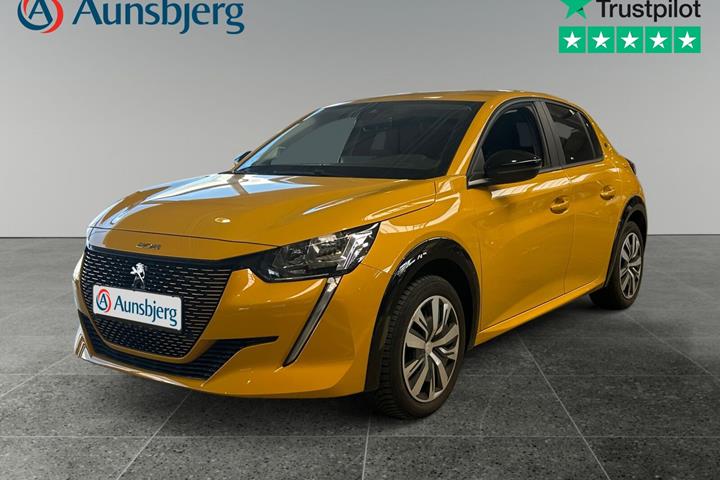 Gul Peugeot e-208 fra 2022