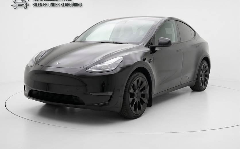 Tesla Model Y RWD