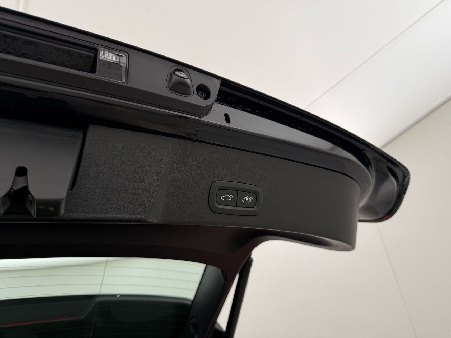 Sort Volvo XC40 fra 2023