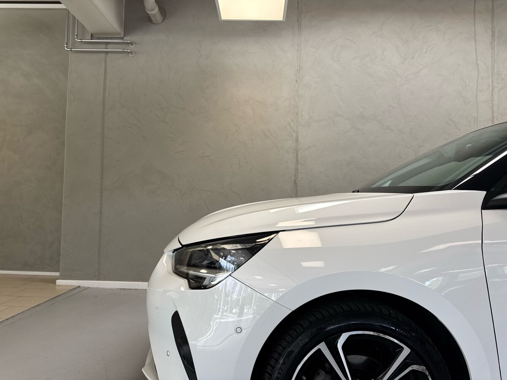 Hvid Opel Corsa fra 2020