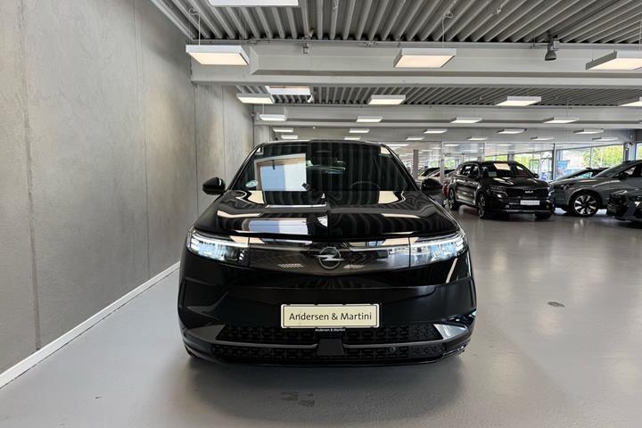Sort Opel Grandland fra 2024