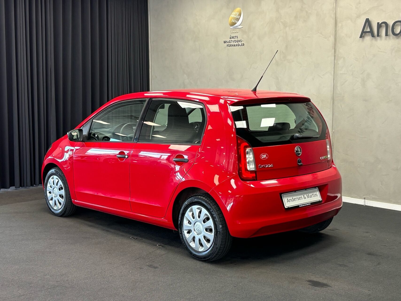 Rød Skoda Citigo fra 2013
