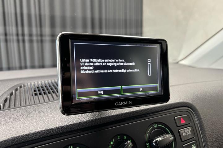 Rød Skoda Citigo fra 2013