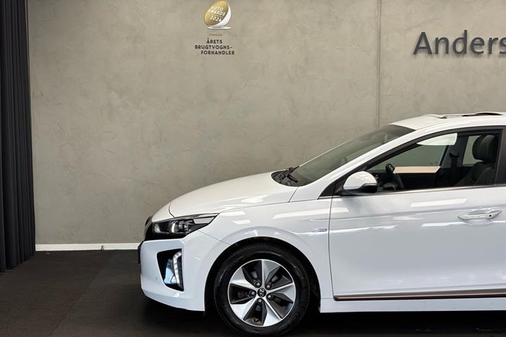 Hvid Hyundai Ioniq fra 2018