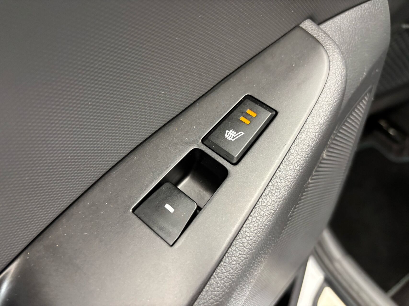 Hvid Hyundai Ioniq fra 2018