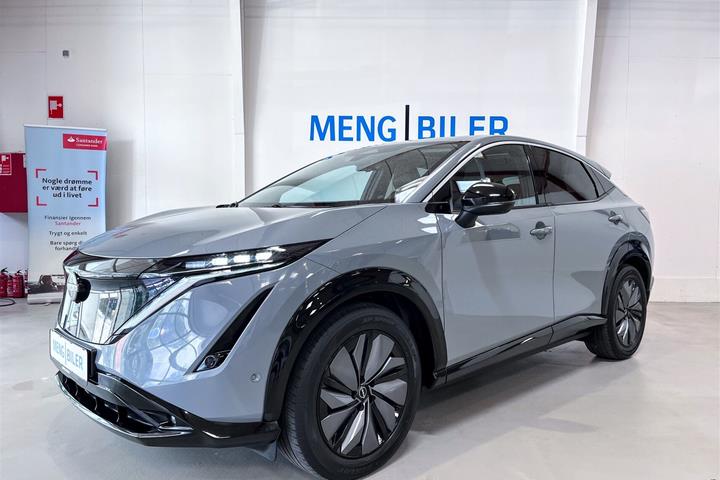 Grå Nissan Ariya fra 2024