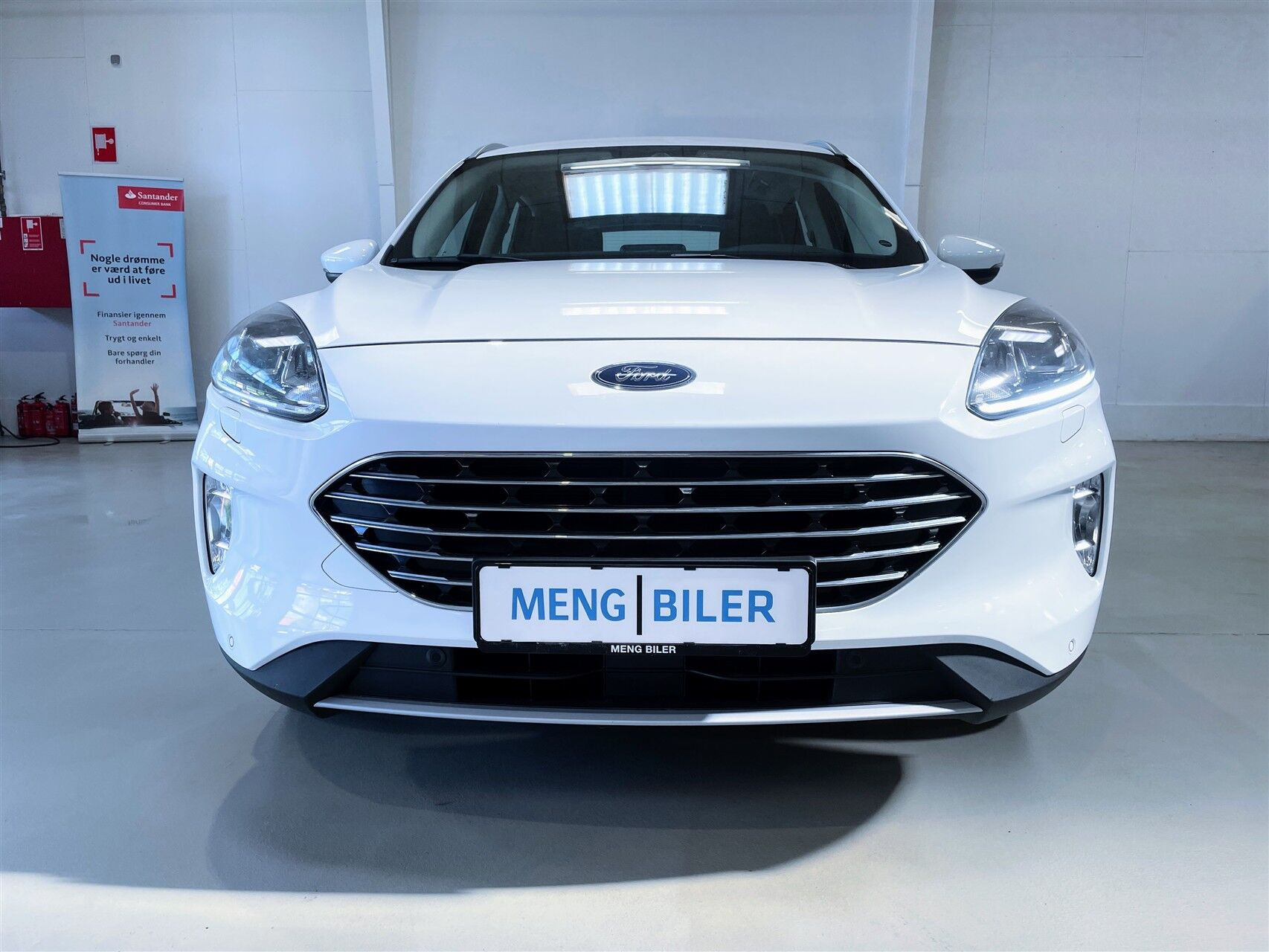 Hvid Ford Kuga fra 2021