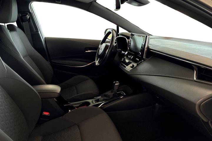 Bronze Toyota Corolla fra 2021