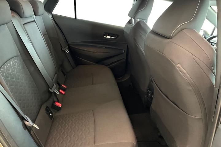 Bronze Toyota Corolla fra 2021