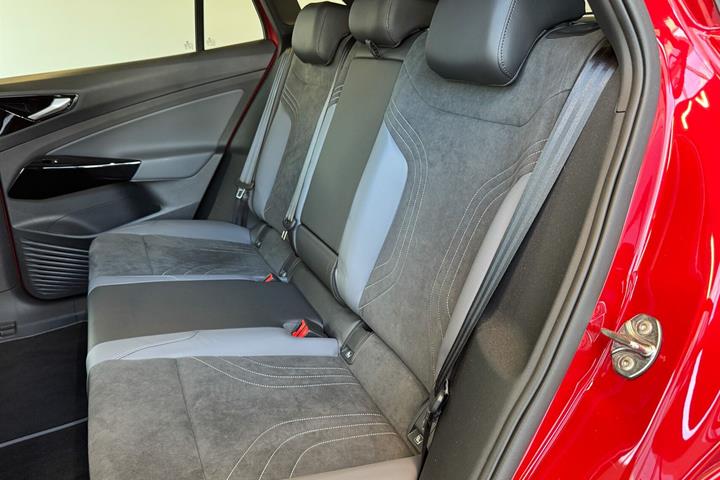 Rød VW ID.4 fra 2025