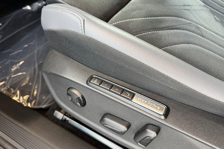 Sort VW ID.4 fra 2025
