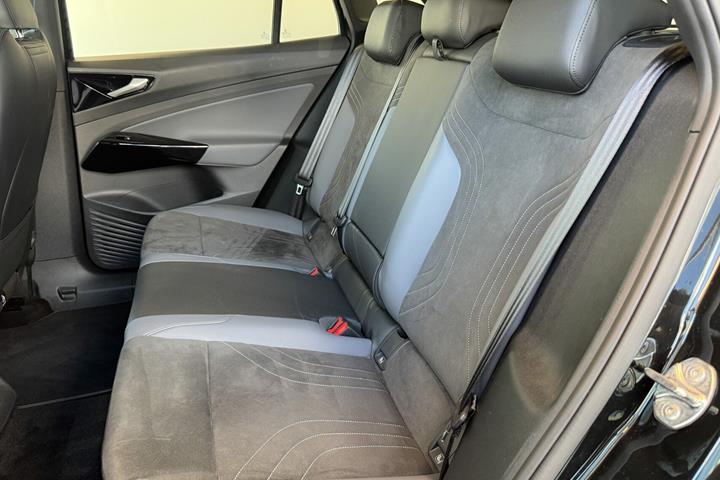 Sort VW ID.4 fra 2025