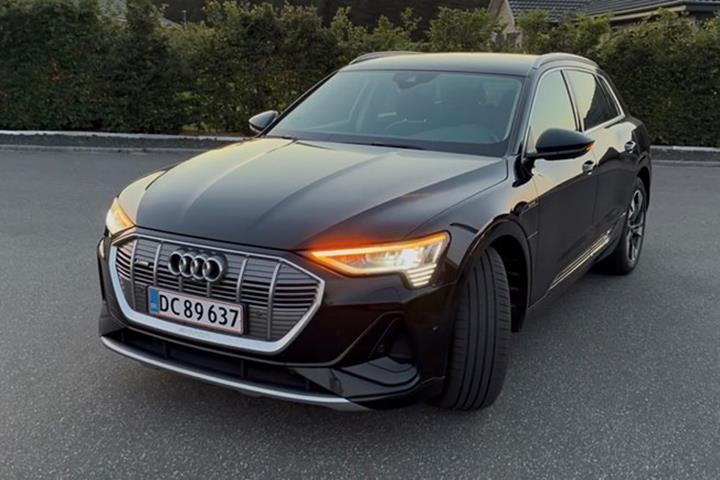undefined Audi e-tron fra 2021
