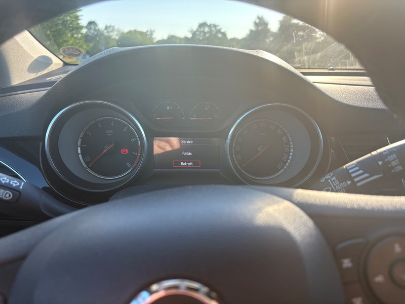 undefined Opel Astra fra 2018
