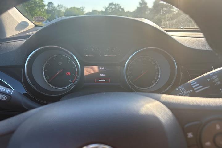 undefined Opel Astra fra 2018