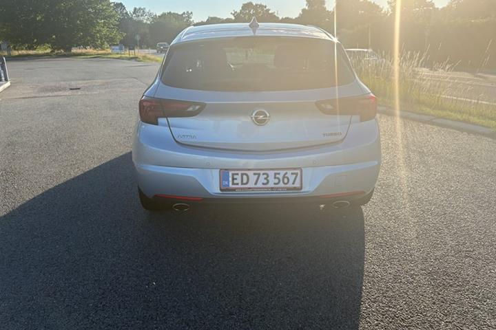 undefined Opel Astra fra 2018