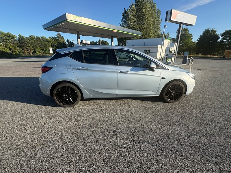 undefined Opel Astra fra 2018