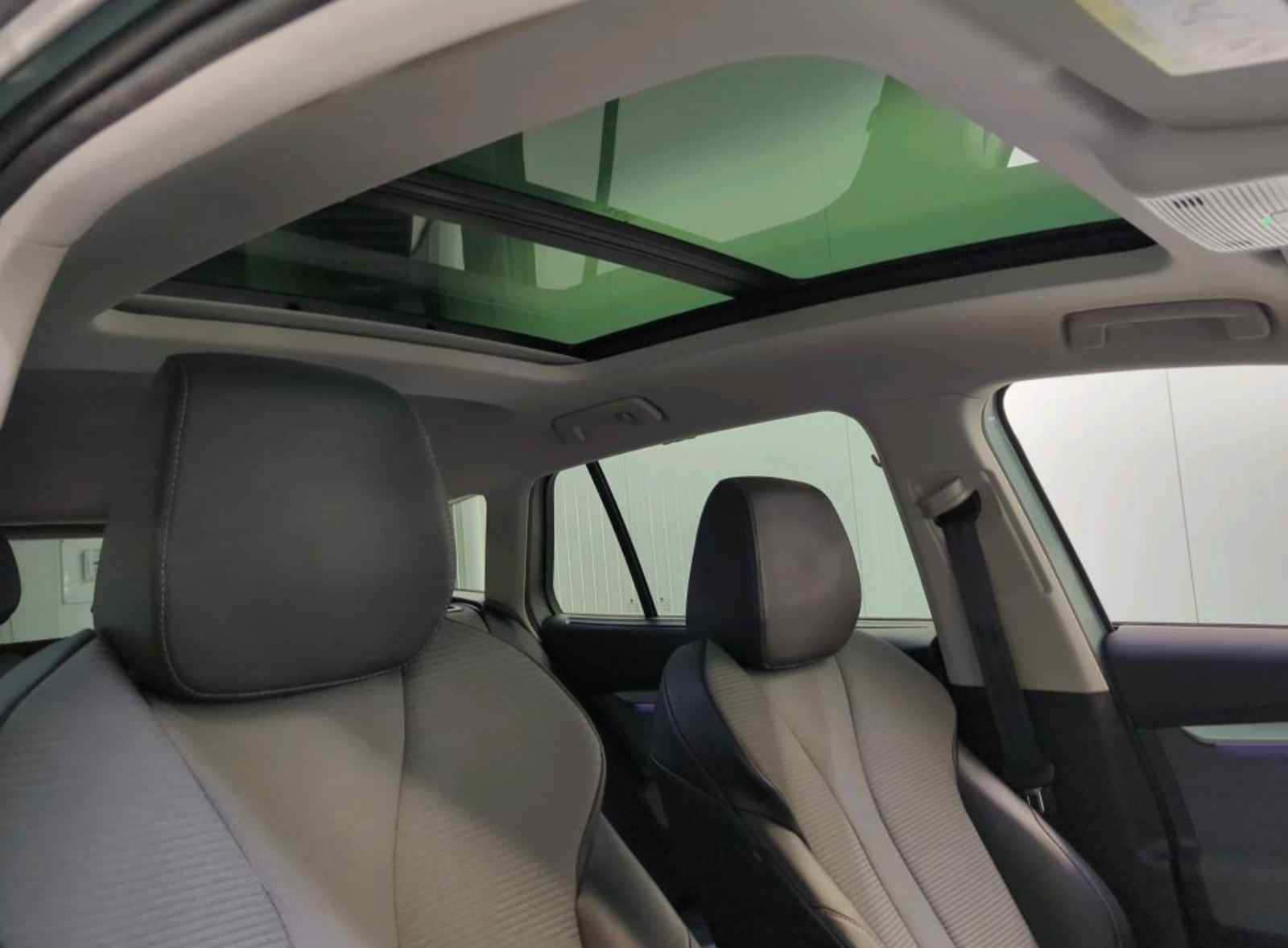 Grøn Skoda Enyaq fra 2021